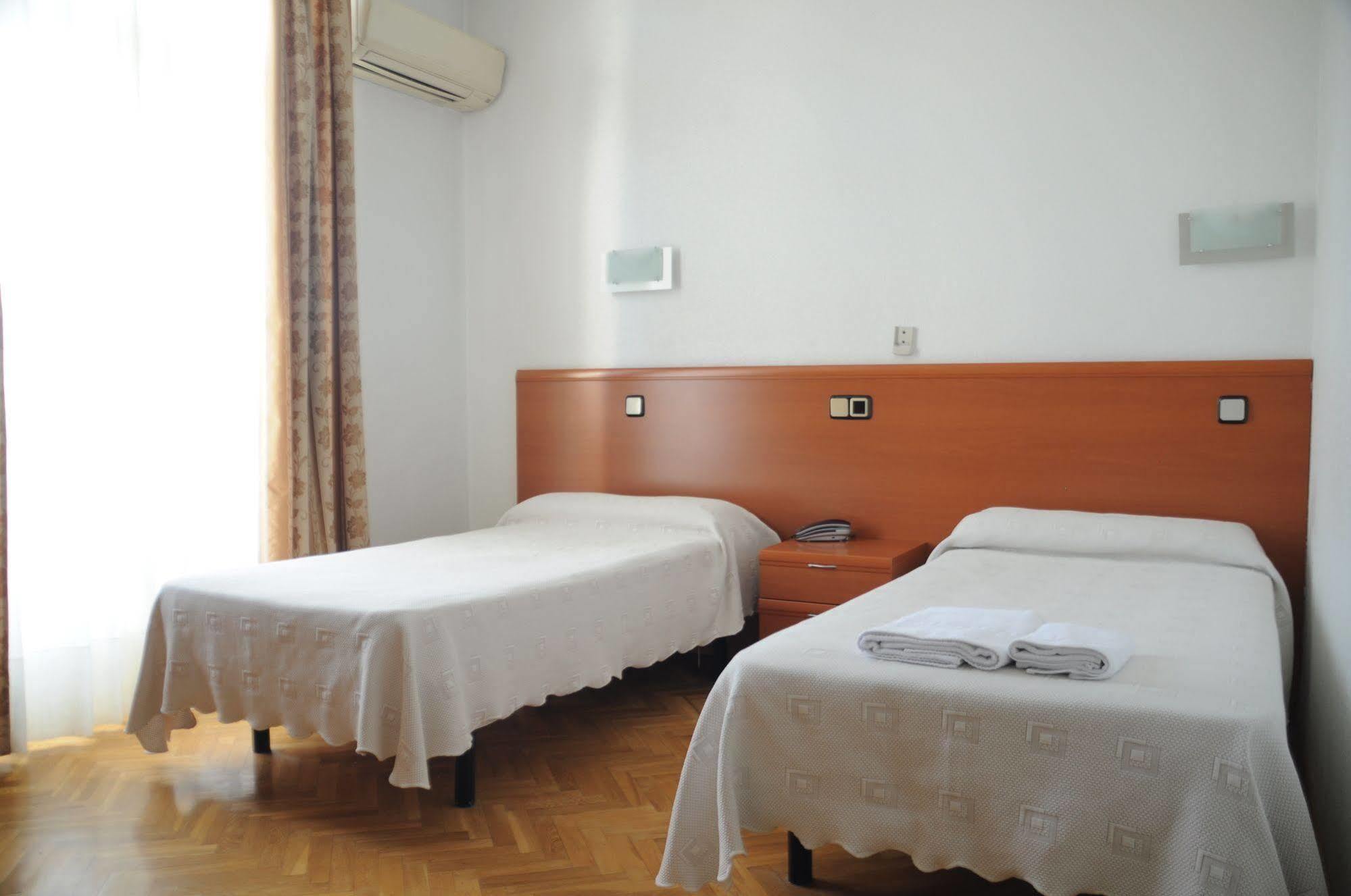 Hostal Jerez Μαδρίτη Εξωτερικό φωτογραφία