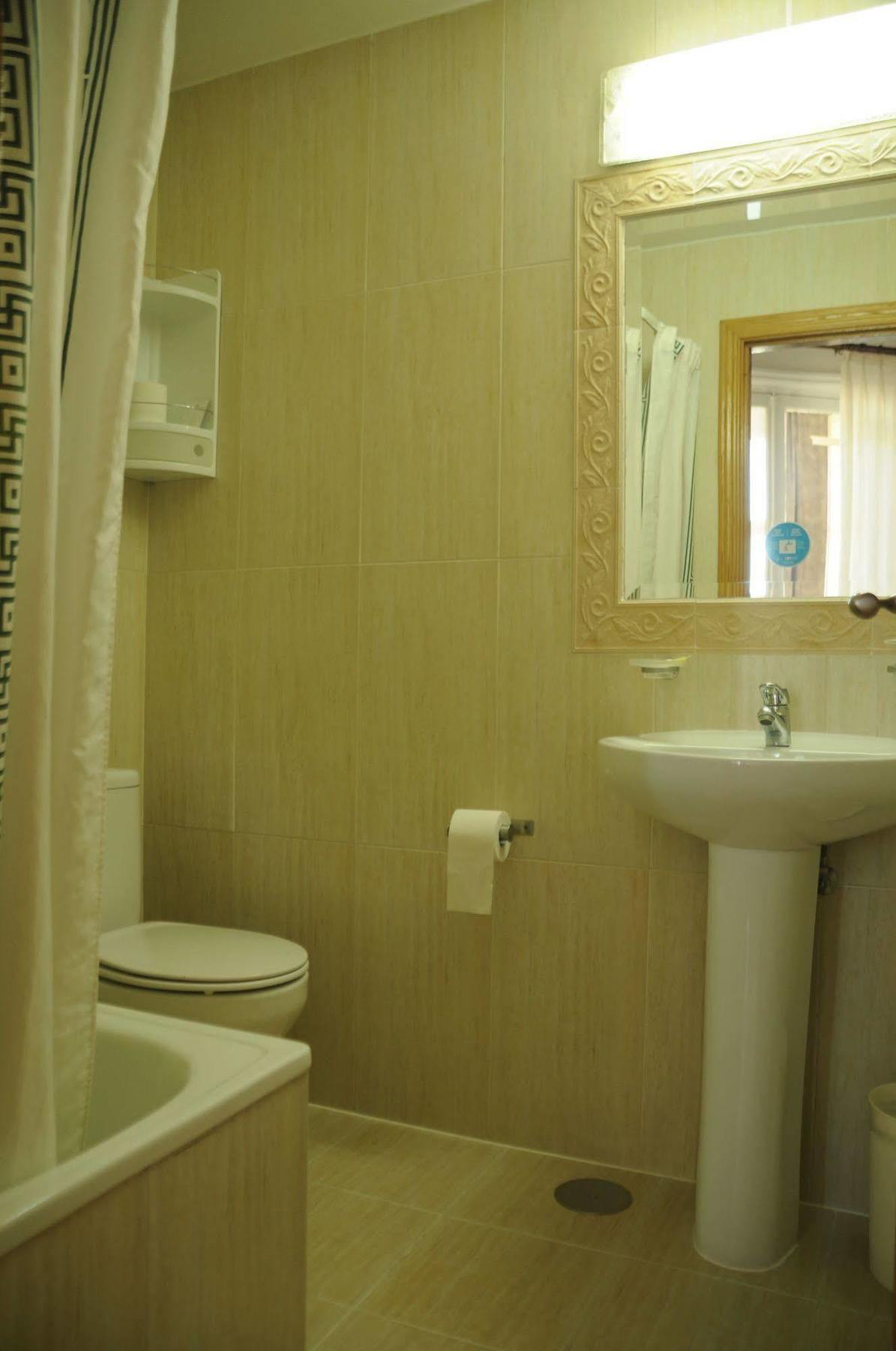 Hostal Jerez Μαδρίτη Εξωτερικό φωτογραφία