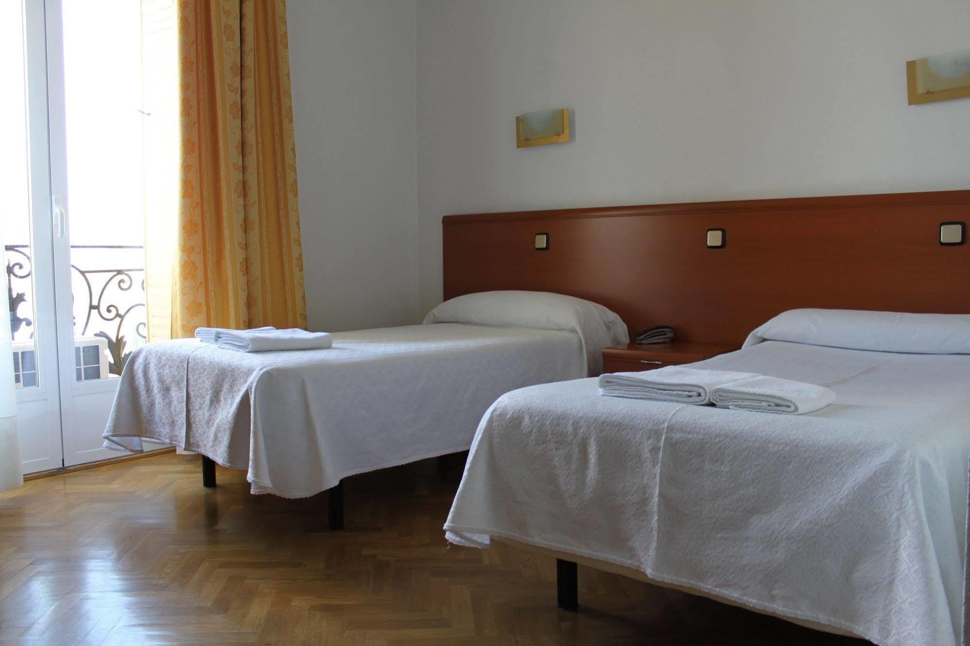 Hostal Jerez Μαδρίτη Εξωτερικό φωτογραφία